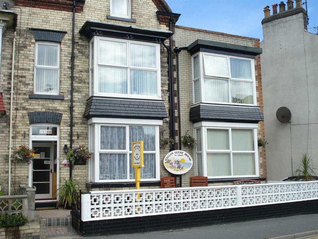 Hallam Guest House Scarborough Exterior photo